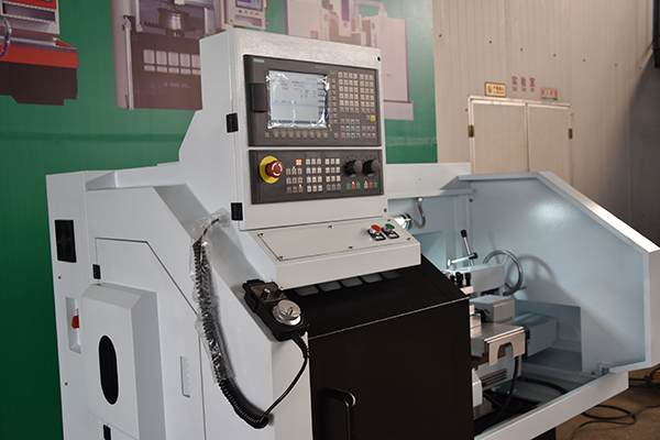 CNC lathe manufacturer explains the top ten precautions for replacing screw bearings